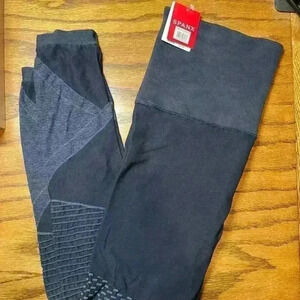 NEW SPANX seamless motto legging size 1X